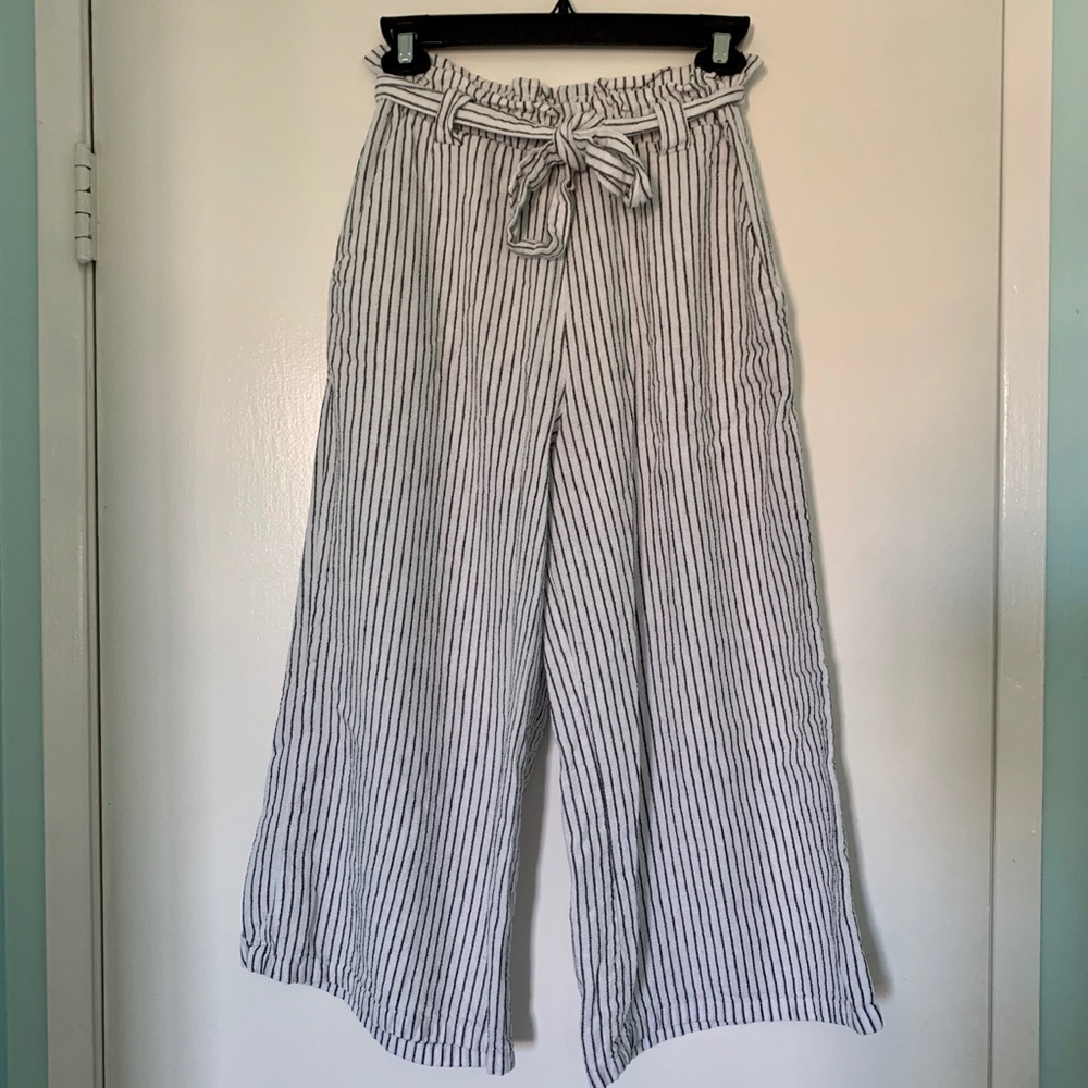 Striped flowy pants✨